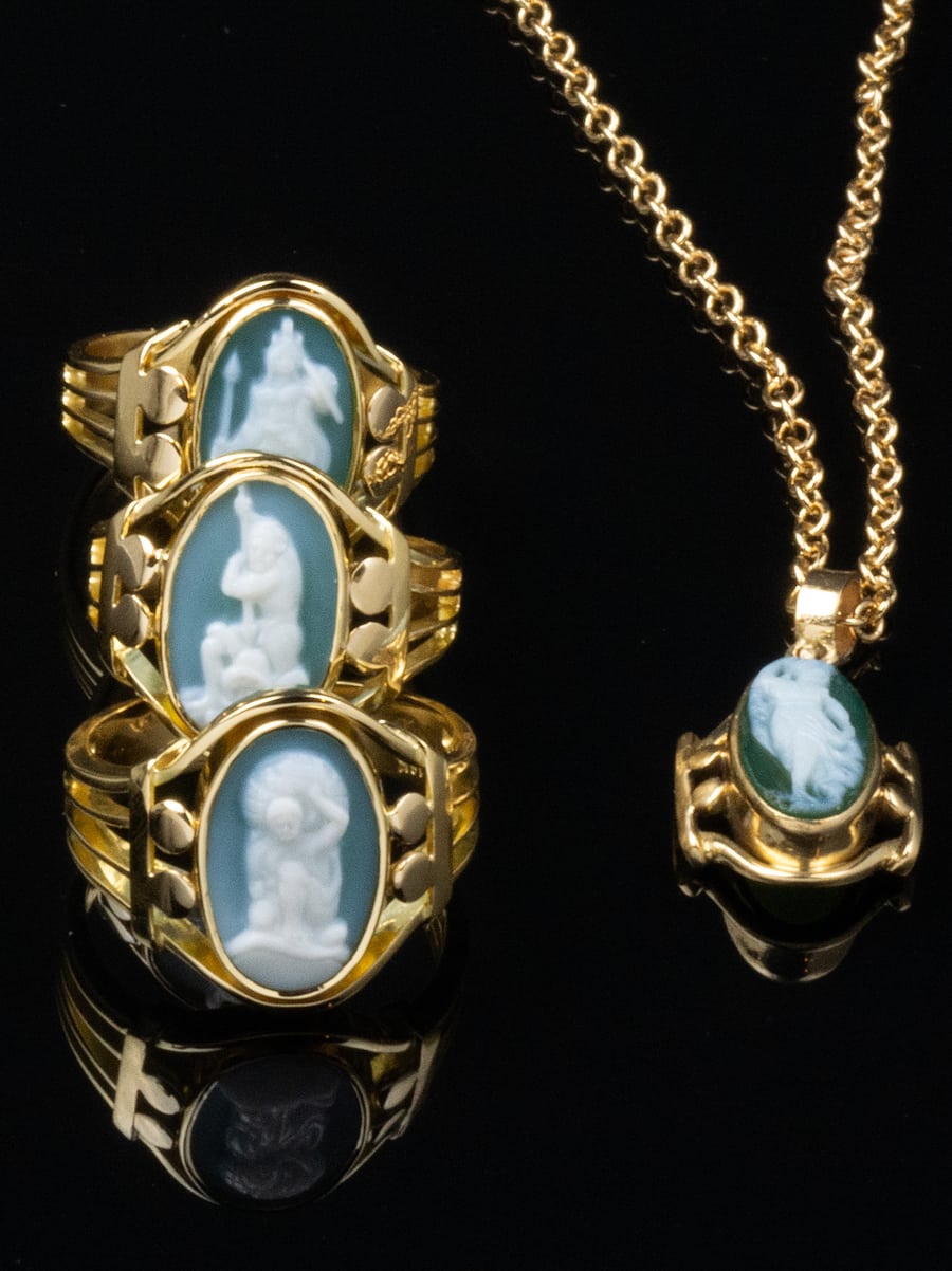 ancient-greek-cameos-rings-necklace-3-4